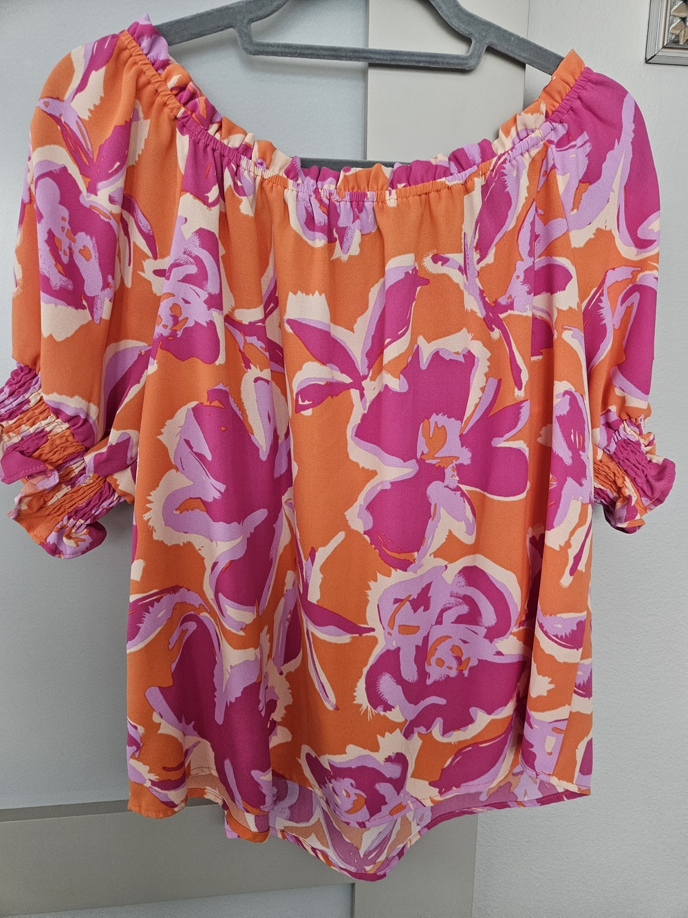 Periwinkle by Barlow Off-Shoulder Floral Top in Orange & Pink - Picture 3 of 3